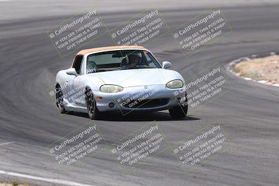 media/Jun-01-2025-CalClub SCCA (Sun) [[eae223c5dd]]/Group 1/Track Event 4/